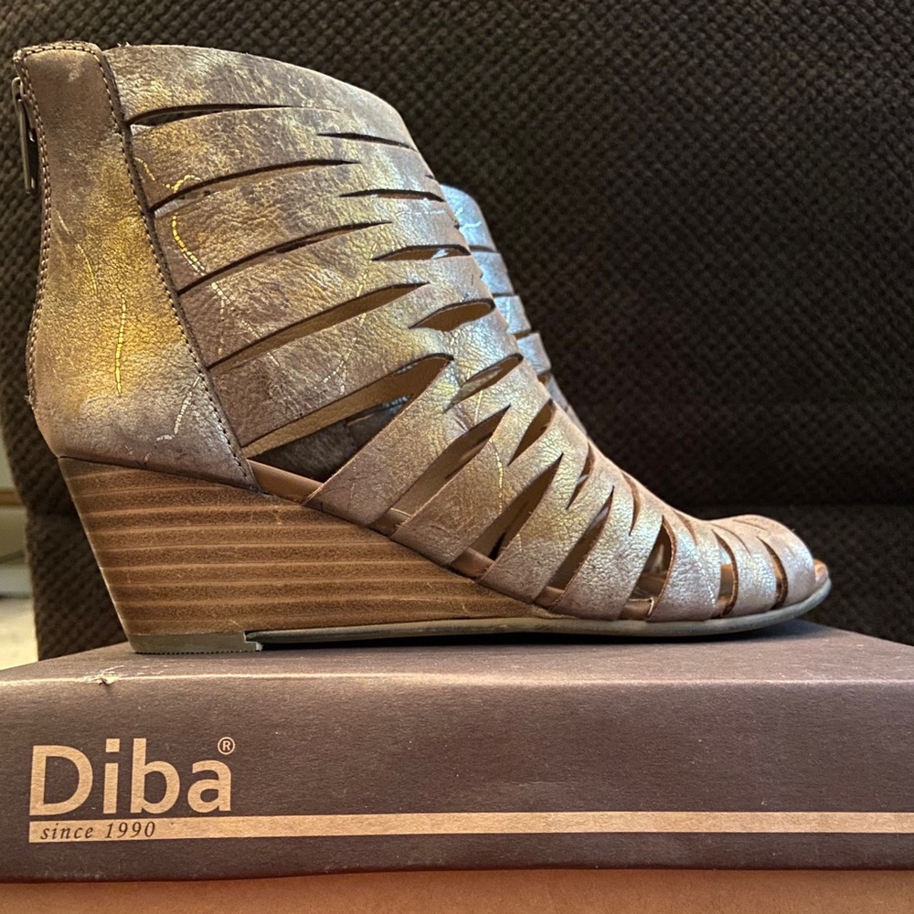 Diba Gold Patina Wedge Sandal